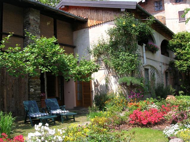 Le Camelie Bed & Breakfast Brissago-Valtravaglia Eksteriør bilde